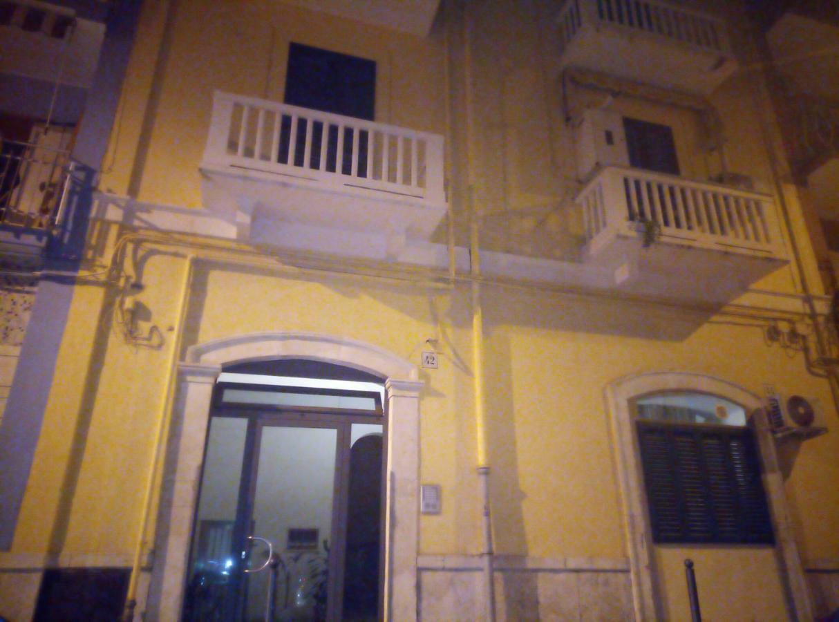 דירות בארי Campus House מראה חיצוני תמונה